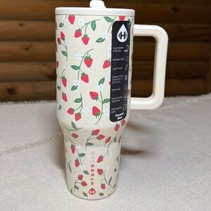 HydroJug Cream Strawberry 40 oz